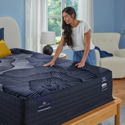 Serta Perfect Comfort X Mattress - Smooth Top